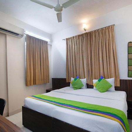 Treebo Park View Hadapsar Hotell Pune Exteriör bild