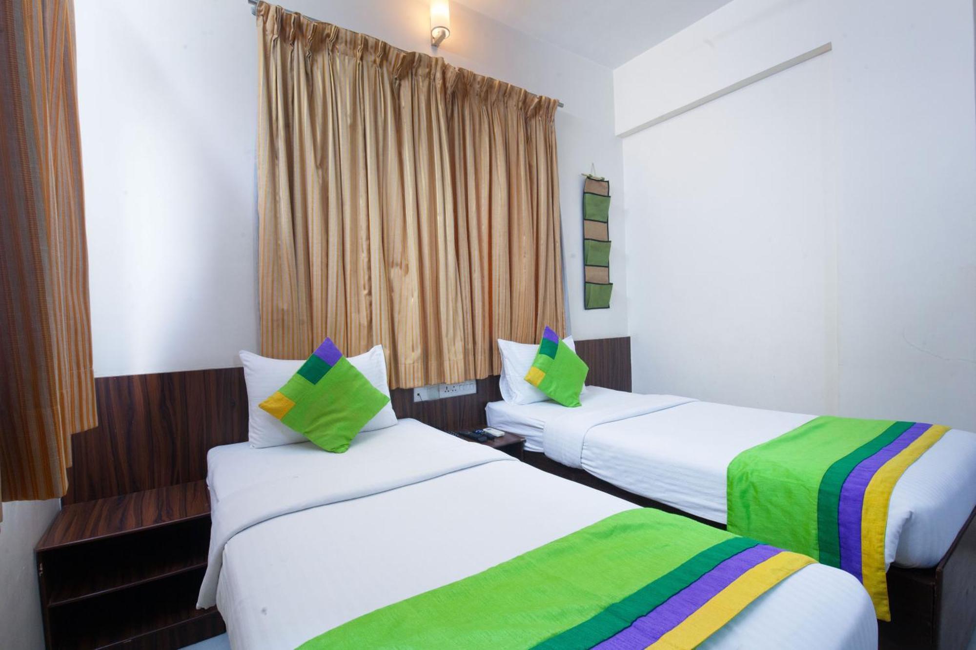 Treebo Park View Hadapsar Hotell Pune Exteriör bild